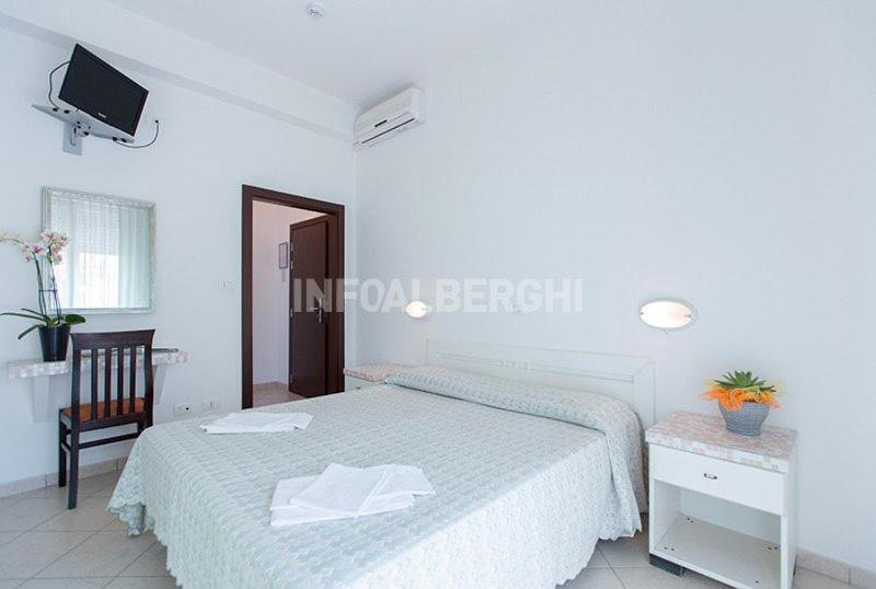 Hotel Napoleon San Mauro Mare Luaran gambar