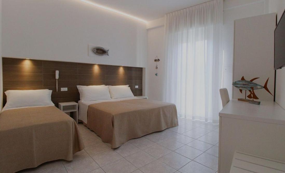 Hotel Napoleon San Mauro Mare Luaran gambar