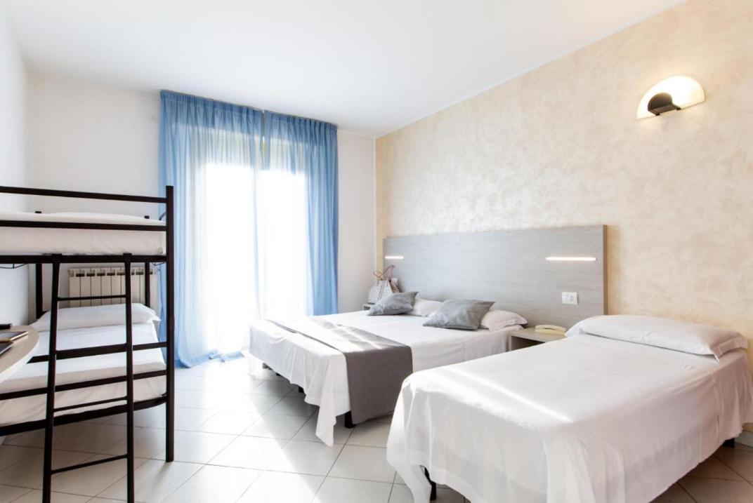 Hotel Napoleon San Mauro Mare Luaran gambar